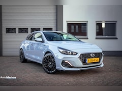 Hyundai i30 Fastback - 1.4 T-GDI Premium|Keyless|Half-Leder|Trekhaak