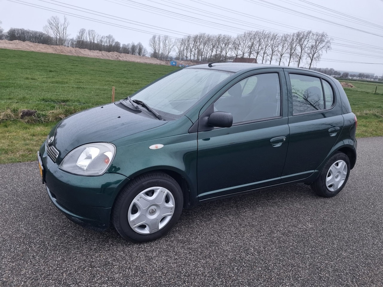Toyota Yaris - 1.3-16V VVT-i Sol 5 deurs Automaat Airco - AutoWereld.nl