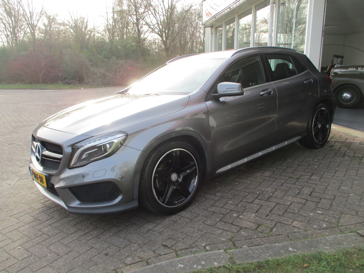 Mercedes-Benz GLA-Klasse - 200 Ambition Automaat! Kilometerstand Nap! Full Options! - AutoWereld.nl