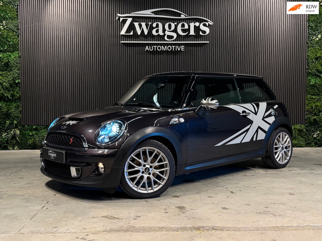 MINI Cooper S - 1.6 Westminster | Navi | Cruise | 184pk - AutoWereld.nl