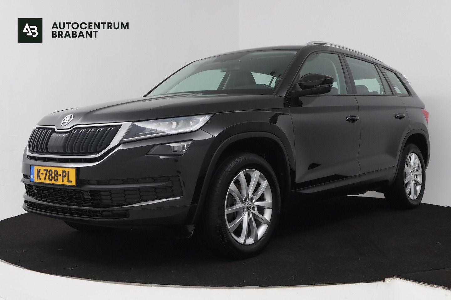 Skoda Kodiaq - 1.5 TSI Business Edition 7p. (TREKHAAK, NAVI, CAMERA, PDC, STOELVERWARMING, 1e EIGENAAR, C - AutoWereld.nl