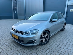 Volkswagen Golf - 1.6 TDI Highline BlueMotion