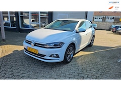 Volkswagen Polo - 1.0 TSI Comfortline Business