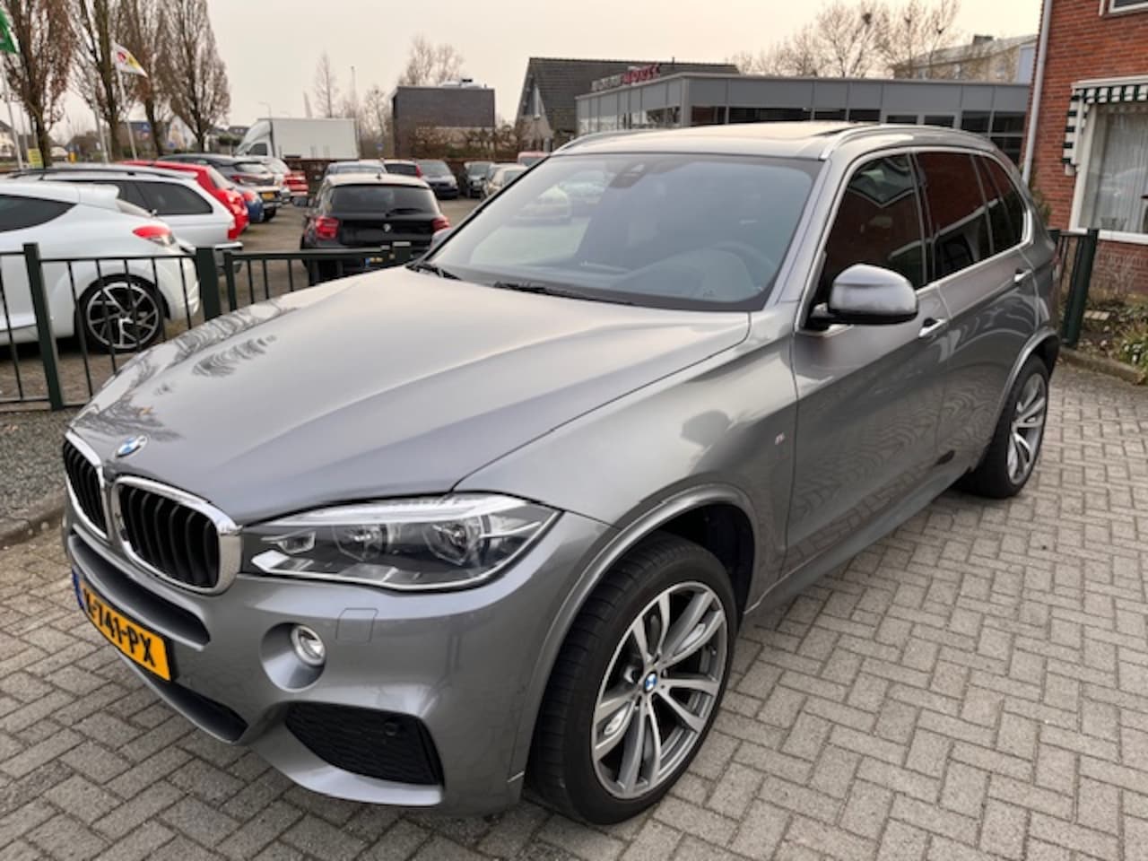BMW X5 - xDrive35i M Sport Edition 7p. PANO - AutoWereld.nl