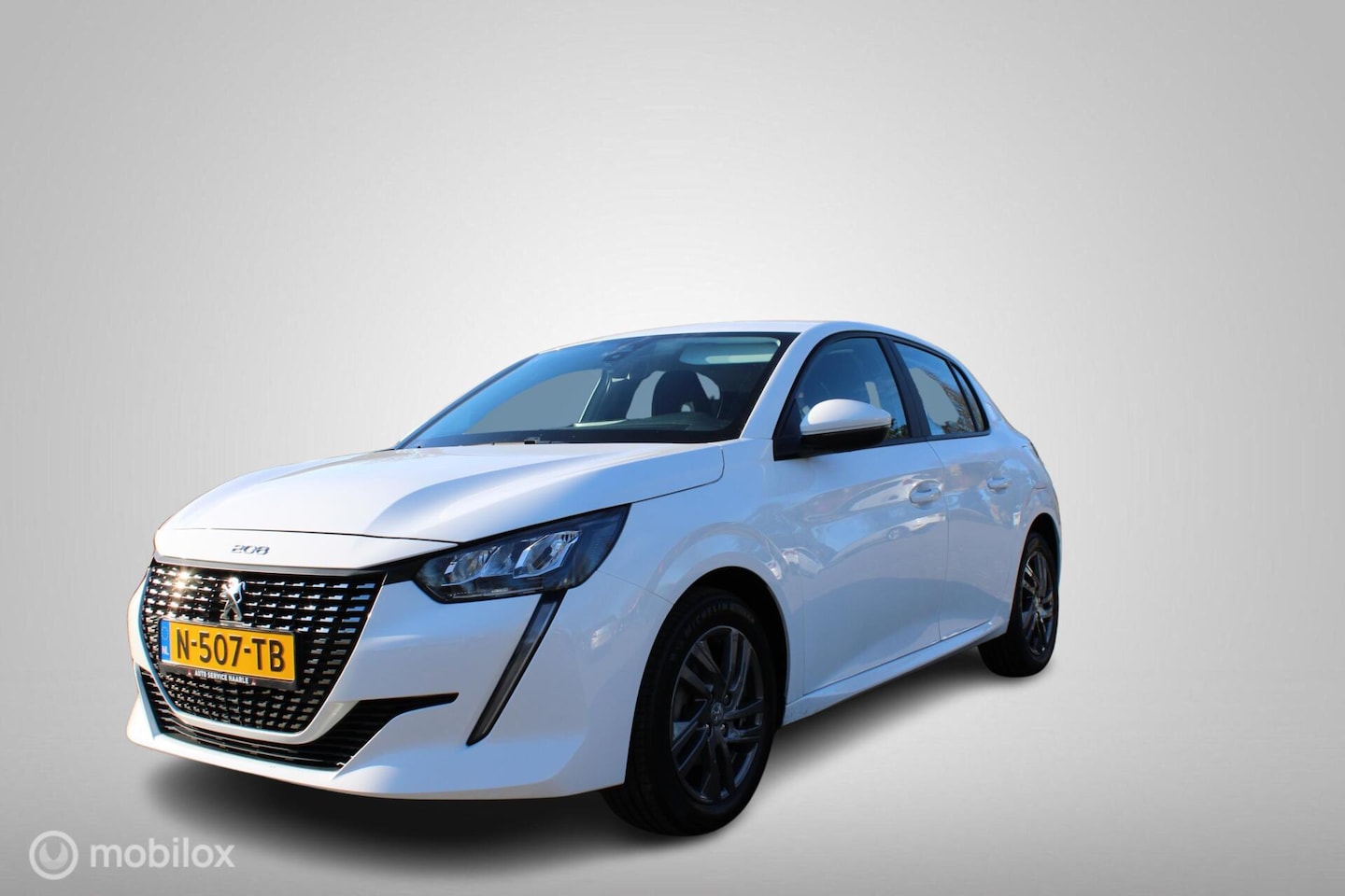 Peugeot 208 - 1.2 PureTech Allure Pack 1.2 PureTech Allure Pack, PDC achter, Cruise control, Lane assist, Apple carplay/androidau - AutoWereld.nl