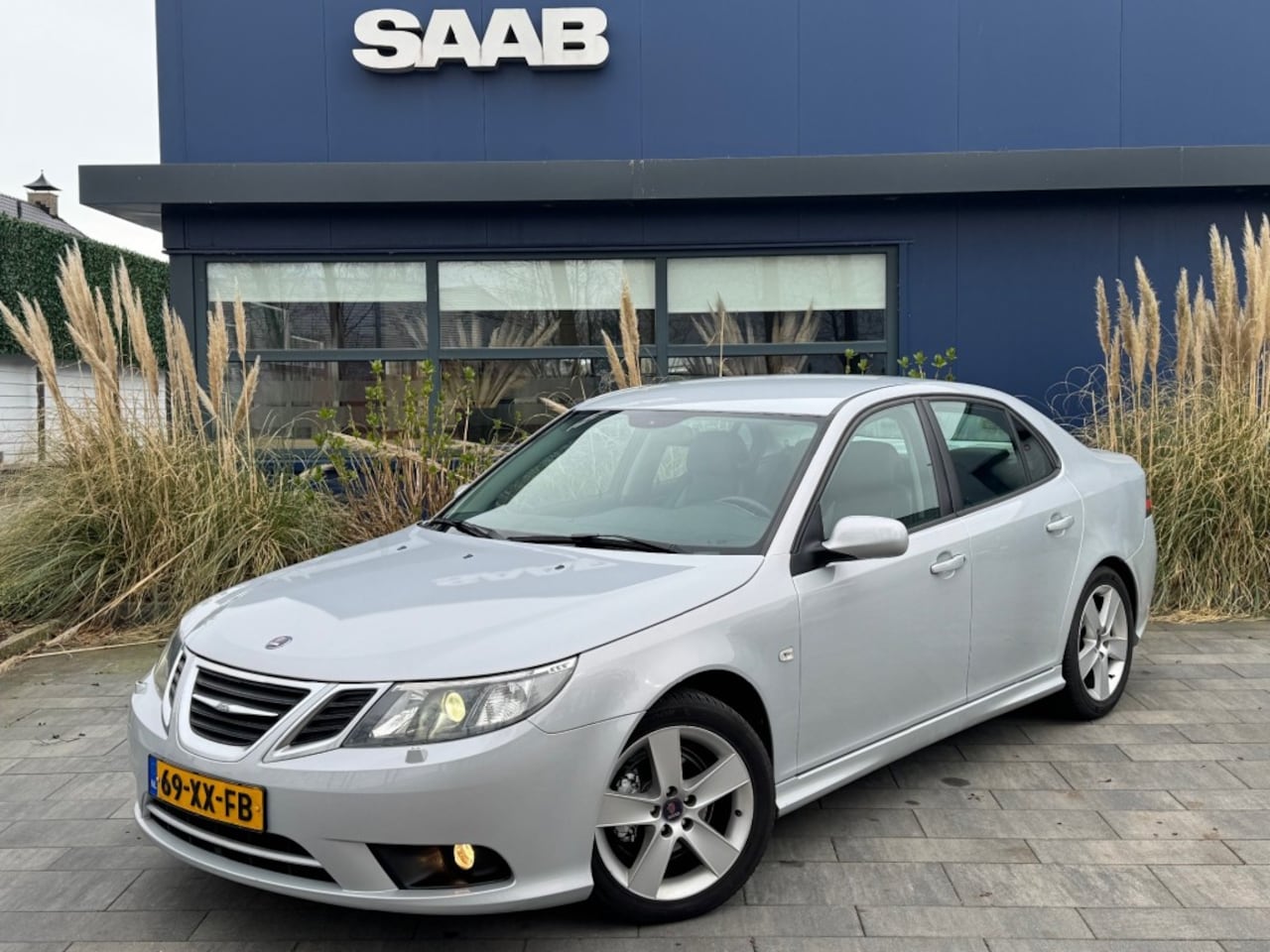 Saab 9-3 Sport Sedan - Sport Sedan 1.8t 195pk Vector Hirsch Xenon/Leer/Memory - AutoWereld.nl