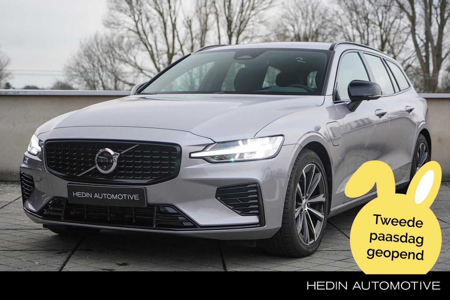 Volvo V60 - 2.0 T6 Plug-in hybrid AWD Plus Dark Harman/Kardon | Parkeercamera Achter | Adaptieve Cruis - AutoWereld.nl