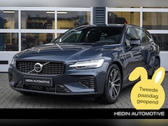 Volvo V60 - 2.0 T8 Plug-in hybrid AWD Plus Dark | 360 Camera | Sportstoelen | Keyless | Harman/Kardon