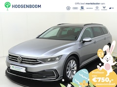 Volkswagen Passat Variant - 1.4 TSI PHEV GTE Business | LED matrix verlichting | Navigatie | Achteruitrijcamera | 3-zo