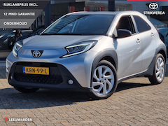 Toyota Aygo X - 1.0 VVT-i MT first Camera | Stoelverwarming | Apple carplay Android auto