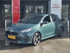 Toyota Yaris - 1.5 Hybrid 130 EXECUTIVE NL-AUTO STOEL/STUURVERW BLIND-SPOT LEDER NAVI 17''LM-VELGEN PARK