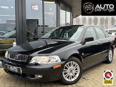 Volvo S40 - 2.0 Europa | AUTOMAAT | UNIEK | Zeer Nette Staat | NL AUTO | Trekhaak | Stoelverwarming |