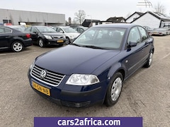 Volkswagen Passat - 2.0 Trendline