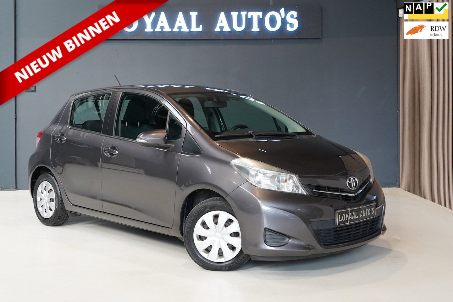 Toyota Yaris - 1.0 VVT-i Aspiration | AIRCO | ELEK.RAMEN | NAVI | NAP. - AutoWereld.nl