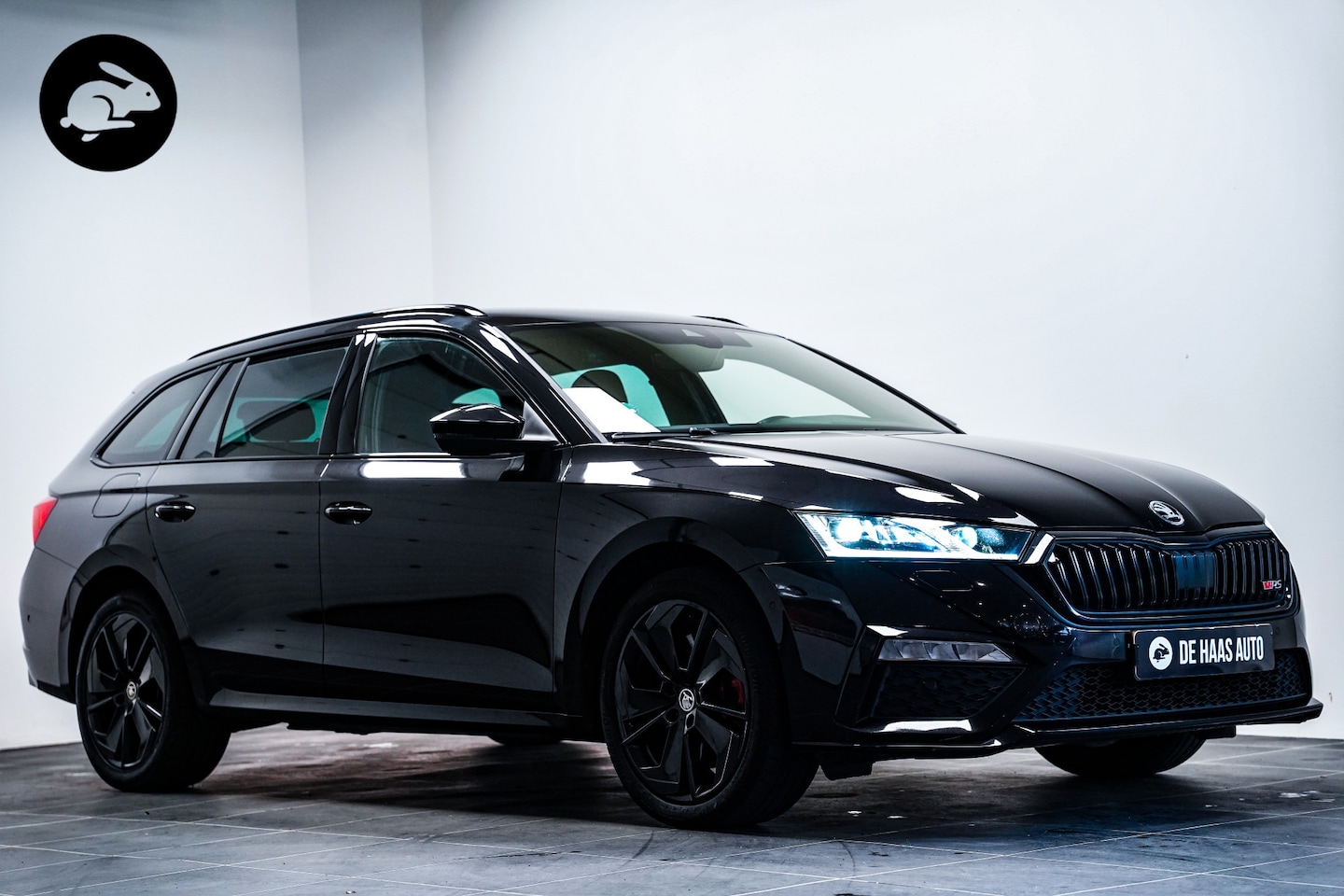 Skoda Octavia Combi - 1.4 TSI RS iV PHEV 245pk Business|Matrix|Headup|Elek.stoel|Carplay|Canton - AutoWereld.nl