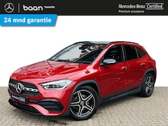 Mercedes-Benz GLA-Klasse - 180 Business Solution AMG | Smartphone integratie | Memory pakket | Panoramadak | Trekhaak