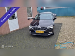 Skoda Fabia - 1.0 TSI Style , led, airco, sportvelgen