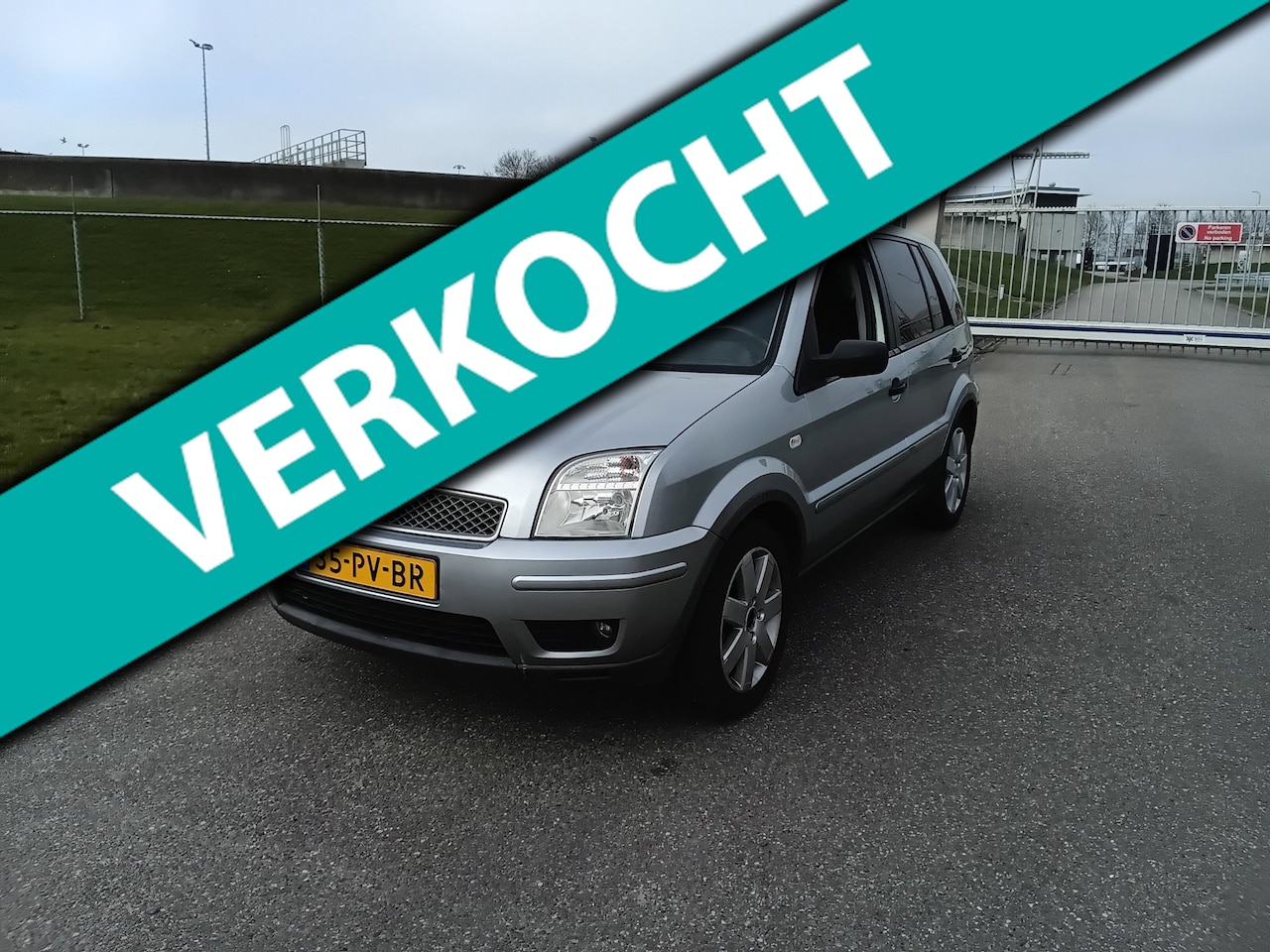 Ford Fusion - 1.4-16V Futura SUPERNETTE AUTO - AutoWereld.nl