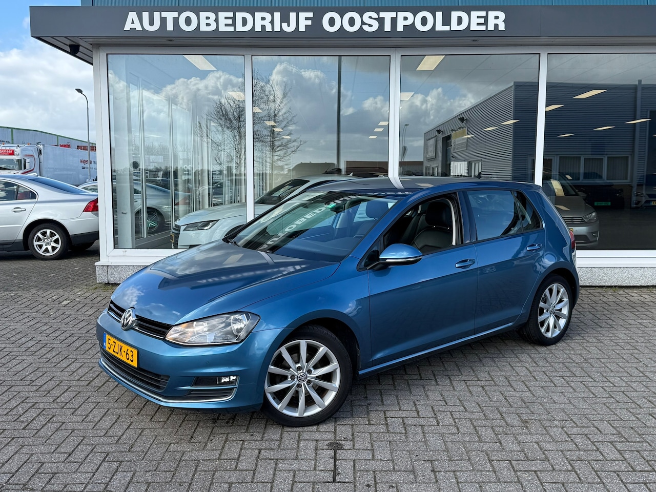 Volkswagen Golf - 1.2 TSI Business Edition 1.2 TSI Business Edition - AutoWereld.nl