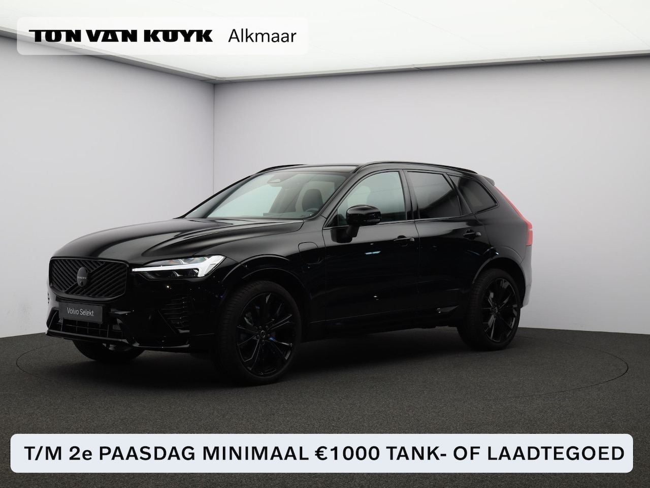 Volvo XC60 - T6 AWD Plug-in hybrid Plus Black Edition / 360 camera / Lightning pack / Stoel+stuur+achte - AutoWereld.nl