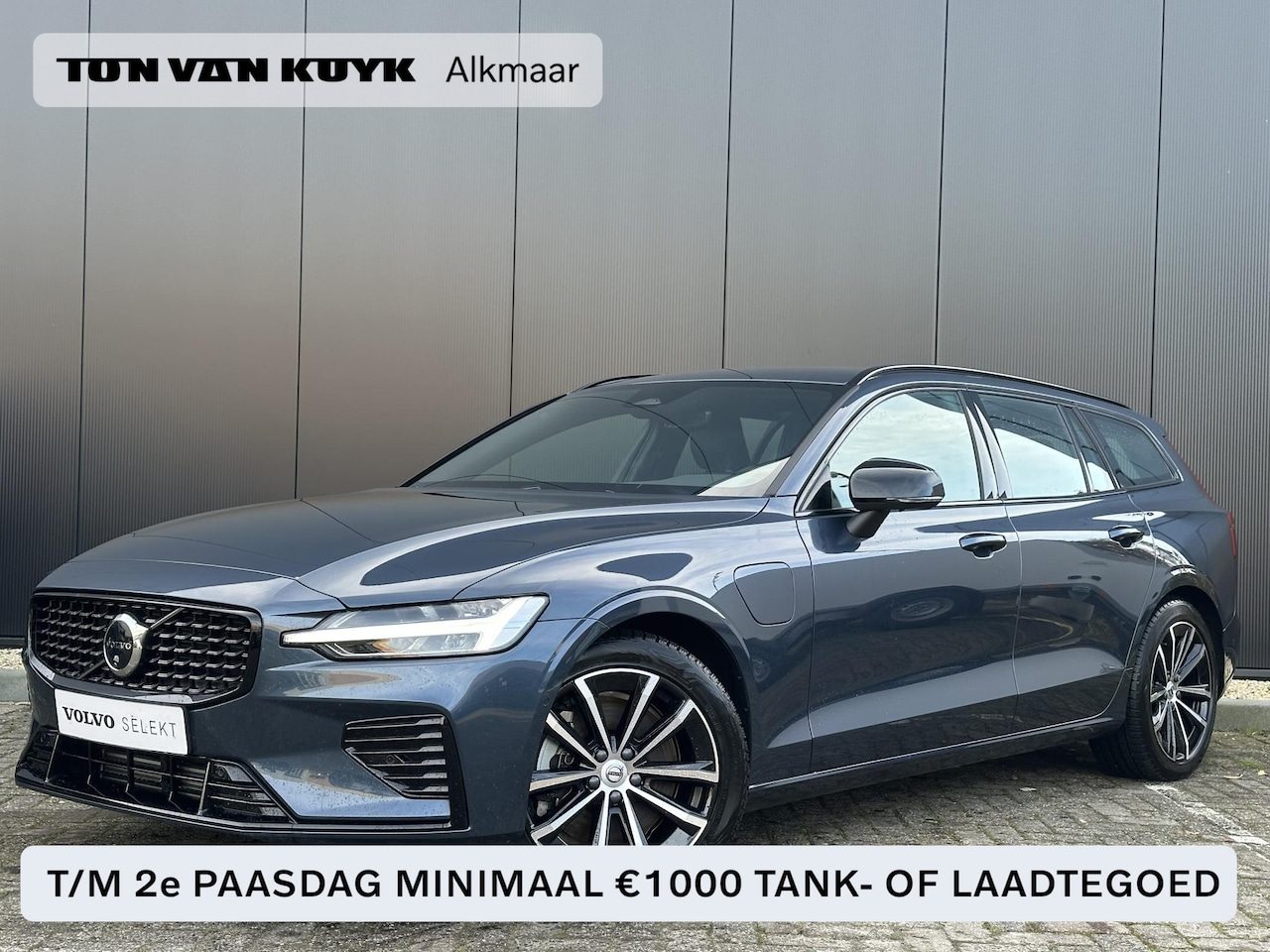 Volvo V60 - 2.0 T6 Plug-in hybrid AWD Plus Dark Adaptieve cruise control / BLIS / 360 camera / elektr. - AutoWereld.nl