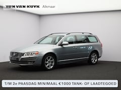 Volvo V70 - T4 Nordic+ / Trekhaak / Standkachel / Stoel+voorruitverwarming / Leder / Bi-Xenon adaptief