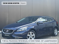 Volvo V40 - 1.6 T4 Momentum driver support/ intro line/ parkeer camera/ trekhaak
