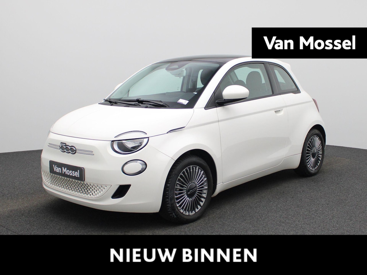 Fiat 500 - 500e 42 kWh Icon | Camera | Navigatie | Stoelverwarming | - AutoWereld.nl