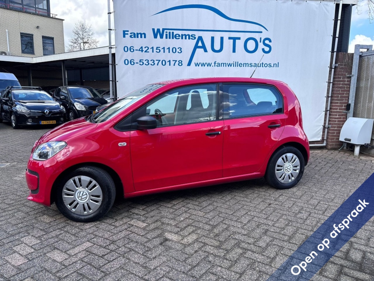 VOLKSWAGEN UP