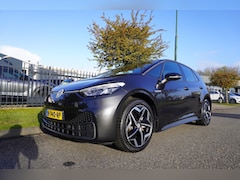 Volkswagen ID.3 - 82kWh 204pk Pro S Navigatie Apple Carplay WPU Pack
