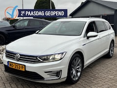 Volkswagen Passat Variant - 1.4 TSI GTE Automaat DSG Highline 2016 WIt
