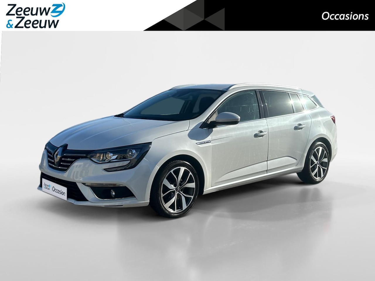 Renault Mégane Estate - 1.2 TCe Bose | Trekhaak | Navigatie | Bluetooth | Elektrisch Verstelbare Stoelen | Cruise - AutoWereld.nl