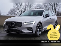 Volvo V60 - 2.0 T6 Plug-in hybrid AWD Plus Dark Harman Kardon Audio | Trekhaak | Verwarmbare voorruit|