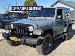 Jeep Wrangler - 3.6 Sahara Benzine Automaat Cabrio 4-Persoons 2014