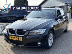 BMW 3-serie Touring - 318i Executive Zwart 2012 Harman Kardon