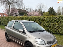 Toyota Yaris - 1.3 VVT-i S-Line