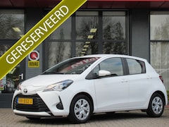 Toyota Yaris - 1.0 VVT-i Aspiration| 5-Drs| | Airco | Bluetooth | LED Dagrijverlichting | Incl. Garantie