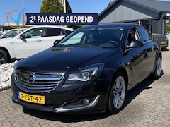 Opel Insignia - 2.0 CDTI Hatchback Zwart Leder Trekhaak