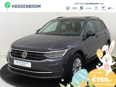 Volkswagen Tiguan - 1.4 TSI eHybrid Life | SoH 99% | Panoramadak | Keyless | Achteruitrijcamera | Navigatie |
