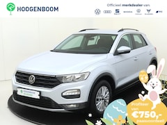 Volkswagen T-Roc - 1.5 TSI Style | Adaptieve cruise control | Navigatie | Parkeersensoren | CarPlay | Draadlo