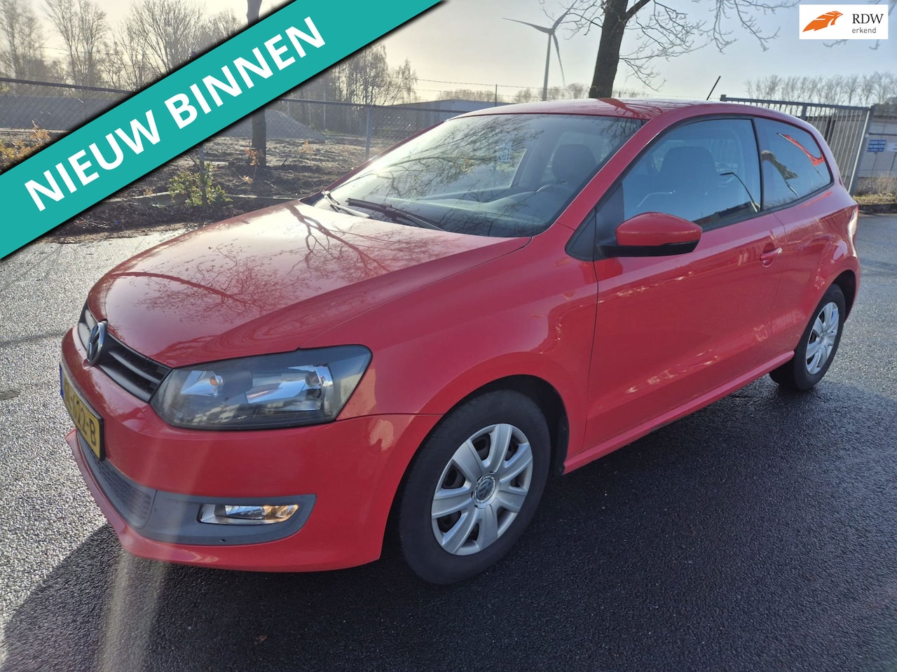 Volkswagen Polo - 1.2-12V Trendline LEUKE AUTO RIJDT EN SCHAKELT GOED - AutoWereld.nl