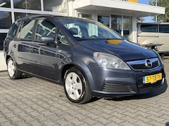 Opel Zafira - 2.2 versnellingsbak defect Cruise control Climate control Trekhaak Navigatie versnellingsb