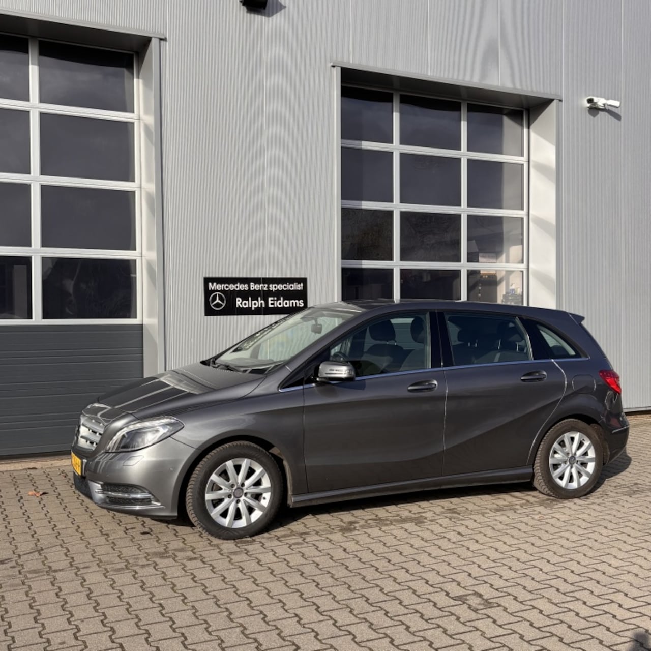 Mercedes-Benz B-klasse - 200 Ambition 200 Ambition - AutoWereld.nl