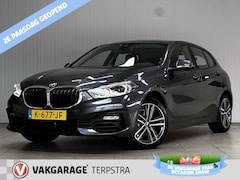 BMW 1-serie - 118i Executive Edition/ Nieuw model/ Apple+Android/ Virtual Dash./ LED Koplampen/ 17'' LMV