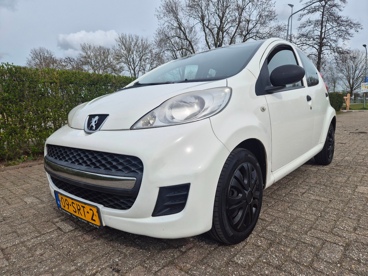 Peugeot 107 - 1.0-12V XR 1.0-12V XR - AutoWereld.nl