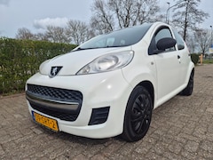 Peugeot 107 - 1.0-12V XR