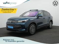 Volkswagen Tiguan - 1.5 eHybrid 204 pk Life | Panoramadak | Trekhaak | Adaptief onderstel | Head-up display |