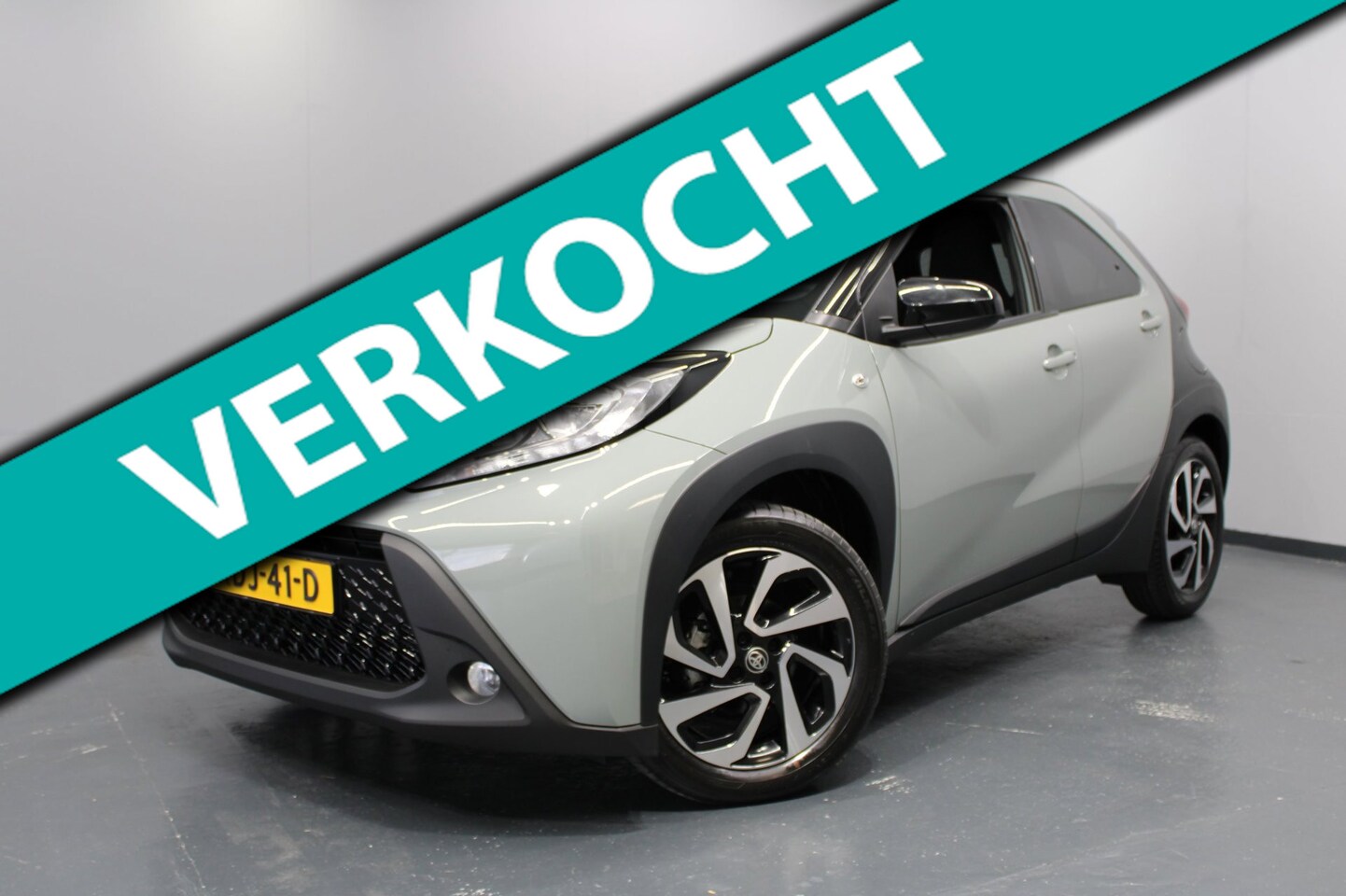 Toyota Aygo X - 1.0 VVT-i MT Pulse / Carplay / Stoelverwarming / LM velgen - AutoWereld.nl