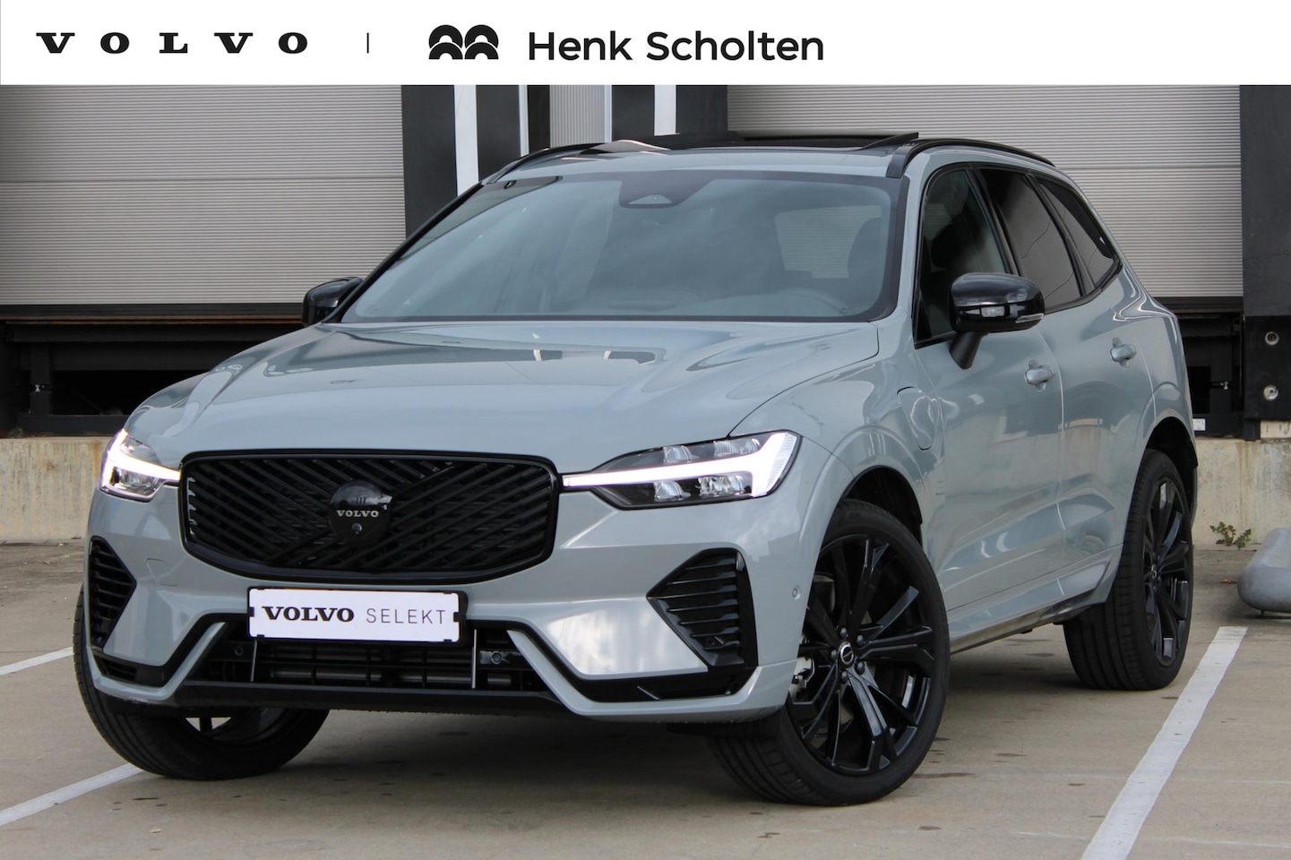 Volvo XC60 - T6 Plug-in hybrid AWD Plus Black Edition | Panoramadak | 360 graden camera | Google Maps n - AutoWereld.nl