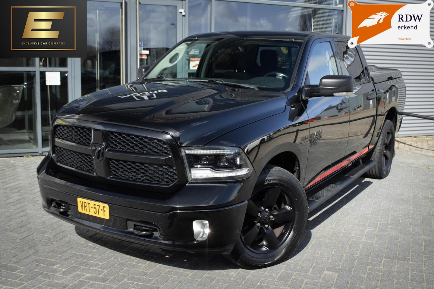 Dodge Ram 1500 - 4X4 5.7 V8 4x4 Crew Cab | LPG | Alpine | Pano - AutoWereld.nl